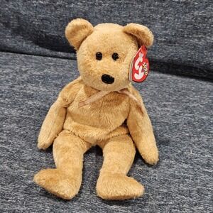 NEW VTG Cashew TY Beanie Baby Soft Gold‎ Tan Teddy Bear Birthday April 22 2000